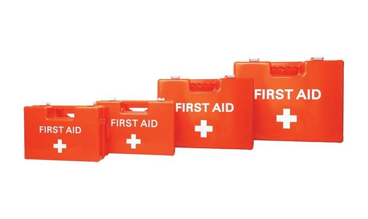 Pet First Aid Kit — Deluxe — ETG ASSURE